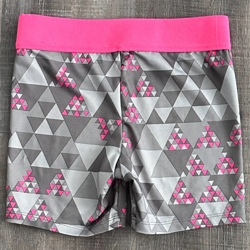 💞 Girl’s Size 8 Grey & Pink Old Navy Active Shorts